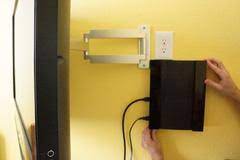 Oct 08, 2020 · among other options, you can use cable ties or adhesive hanging strips to attach the cable box and cords to the tv. Hide The Cable Box Behind A Wall Mounted Tv 5 Steps Instructables