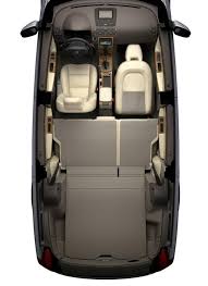 Otomobilinde Geceleyenler Ve Icinde Uyunacak Otomobiller