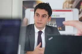 Gabriel attal était l'invité de bfmtv ce dimanche. Gabriel Attal Face A Nos Lecteurs On Fait Tout Pour Eviter De Reconfiner