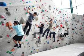 Enjoy these activities in an indoor venue so you don't have to worry about weather conditions. How To Start Camp5 Asia S Premier Indoor Rock Climbing Gym