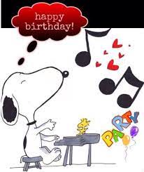 Snoopy Snoopy Auguri Di Buon Compleanno Immagini Di Buon Compleanno Buon Compleanno Foto