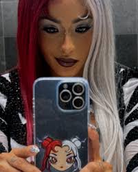 They wonder how my spotlight is so bright ✨ My #zvarmy that's how ;) xx 🤍  🐯 🇵🇷 Happy #hispanicheritagemonth