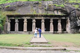 Impressive Elephanta Caves ...