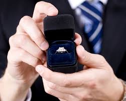 Is it acceptable to propose without a ring? 6 Men Share What It S Really Like To Propose