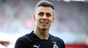 Thorgan ganael francis hazard (french pronunciation: Borussiya D Podpisala Torgana Azara Telekanal Futbol