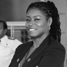 Janet Hills's Instagram, Twitter & Facebook