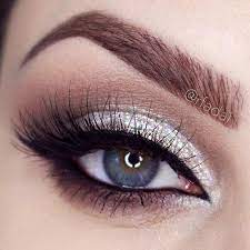 31 Beautiful Wedding Makeup Looks For Brides Stayglam Silver Glitter Eye Makeup Natural Wedding Makeup Brunette Makeup