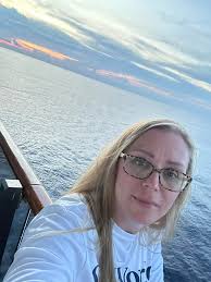 Hi all! I just wanted to introduce myself and share a photo I took... I  have a loved one diagnosed with bipolar and looking to learn more and gain  support. ❤️