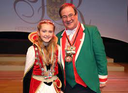 Zur vertrackten lage in thüringen setzt er. Empfang Der Kinderprinzenpaare Und Kinderdreigestirne 2018 Das Landesportal Wir In Nrw