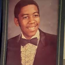 Kristi Ware's Instagram, Twitter & Facebook