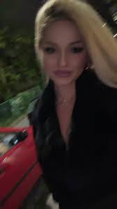 Angela Kahl's Instagram, Twitter & Facebook