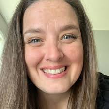 Natasha DeVine (@natashadevine17)