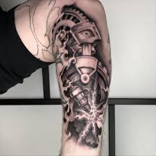At least he can cover it with pants. Toby Linwood Tattoo 34 Pdx Portland Or Tattoo Artists Tattoo Shop On Hawthorne