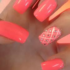 Coral With Accent Nail The Color Don T Care Too Much About Design Coral Nails With Design Peach Nails Trendy Nails