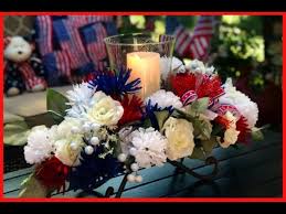Artificial plants & flowers bring life and vibrancy to your home with pier 1's beautiful selection of artificial flowers, plants, branches, and natural elements. Diy 4th Of July Centerpiece Patriotic Decor Living Flowers