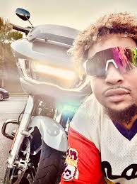 Thanks for the add my first road glide 2025 billard gray.. jumped from  motorcross straight to the big boys league 🤘🏽