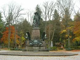 In unserem traditionshotel andreas hofer sind sie bestens aufgehoben und genießen tolle vorteile. Statue Of Andreas Hofer Innsbruck Tracesofwar Com