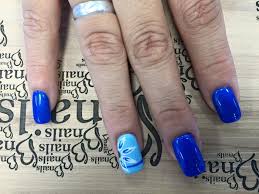 Dark Blue And Light Blue With Beautiful Flower Book Your Appointment Online At Www Bnails Com Appointment Best Nail Salon Beach Nails 2016 Nails Trends