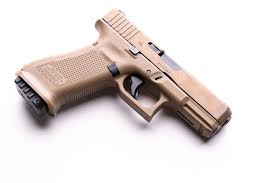 **magwell will need to be used in conjunction with taran tactical basepad in order to have the magazine seat properly.** taran tactical innovations carry magazine well for gen 5 glock 19 provides the ultimate in reloading performance for your glock pistol. Slr Glock 19x Magwell Fde