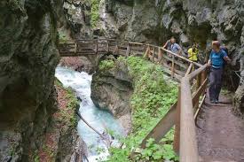 Tageswanderungen Zum Wandern Im Karwendel Tirol Und Bayern Wanderung Huttenwanderung Wandern Tirol