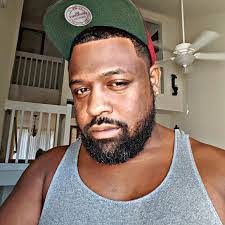 Ondray Harris's Instagram, Twitter & Facebook