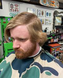 Aaron Yohn's Instagram, Twitter & Facebook