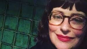 Ursula Hunt's Instagram, Twitter & Facebook