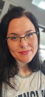 Welcome to Women Supporting Women #FemaleEntrepreneurs 💗 We're so excited  to have you here in this powerhouse community of women who build, create,  and grow together. Take a moment to introduce yourself