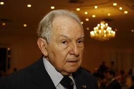 Ex-senador Bernardo Cabral completa 80 anos