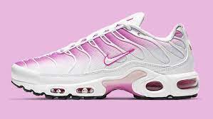 Everything from nike fits to mini swoosh if it ain't nike i ain't want it. Peep The Popping Pink Gradient On This Nike Tn Air Max Plus The Sole Womens