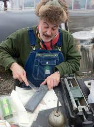 Learn about knives and knife sharpening fundamentals from former chef and knife sharpener. Never A Dull Moment How The Pros Keep Their Knives Sharp Ct Bites