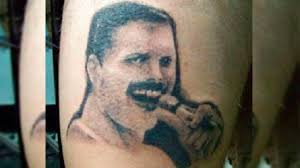 Lo que voy a colocar a continuación es de un amigo que coloco en un foro y decidí traerlo aquí,para que no se perdiera.su información,esta es una de las biografías de freddy mercury. 16 Tatuajes Que No Querras Nunca En Tu Cuerpo La Gaceta Salta
