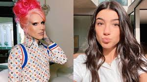 Jak přesně poslední rytíř zazdil další díly? Charli D Amelio Perde Follower Jeffree Star Attacca Non Me Ne Frega