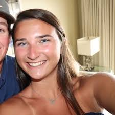 hailey goff (@haileyggoff)