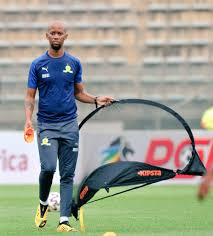 * ذكر من قال ذلك: Filgoal Ø£Ø®Ø¨Ø§Ø± Ù…Ø¯Ø±Ø¨ Ø§Ù„Ø£Ù‡Ù„ÙŠ ØªØ¹Ø±Ù Ø£ÙƒØ«Ø± Ø¹Ù„Ù‰ Ù…Ø³Ø§Ø¹Ø¯ÙŠ Ù…ÙˆØ³ÙŠÙ…Ø§Ù†ÙŠ ÙˆØ³Ø± Ø§Ù„Ù†Ø¬Ø§Ø­ ÙÙŠ ØµÙ†Ø¯Ø§ÙˆÙ†Ø²