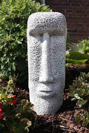 easter island head concrete rock face moai statue cement etsy statue de jardin jardin en beton pierre deco jardin