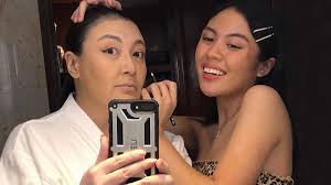 Her father was the former mayor of pasay, and her mother was a homemaker. Sharon Cuneta Cosmo Ph