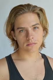 General Picture Of Dylan Sprouse Photo 39 Of 528 Dylan Sprouse Long Hair Styles Hairstyle