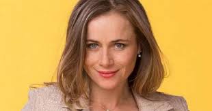 They are mystical, intuitive, creative, romantic, compassionate, sensitive. La Dolorosa Caida Que Sufrio La Conocida Actriz Y Cantante Amaya Forch El Vacanudo Cl Noticias De Osorno Y Los Lagos
