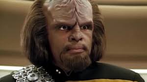 Love how Mr. Scott looks at Worf during this episode! Classic!