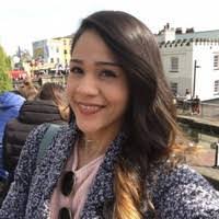 Renata Marques's Instagram, Twitter & Facebook