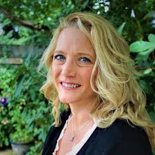 Joy Jensen's Instagram, Twitter & Facebook