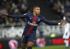 Mbappe, griezmann, firmino look to end european droughts kylian mbappe, antoine griezmann and roberto firmino will be hoping to return to form on the big stage as the champions. Kylian Mbappe S Father Talks About His Son S Future Football Espana