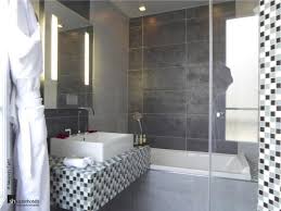 Hotel Bassano Hotel 15 Rue De Bassano 75016 Paris Adresse Horaire