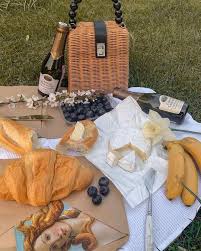 Thenoisetier On Instagram Thenoisetier Picnic Picnic Food Aesthetic Food