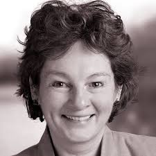 Lorraine Dodd's Instagram, Twitter & Facebook