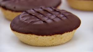 A great showstopper dessert, the cake's creamy malted chocolate icing is incredibly indulgent. Mary Berry S Jaffa Cakes Recipe Great British Baking Show Pbs Food