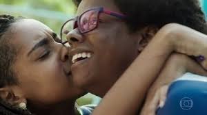 Raíssa trabalha na música de Camelo