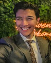 Felipe Quezada (@felingcreme) • Instagram photos and videos