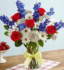 Carrie bishop of river rose flower co shares her tutorial for a patriotic 4th of july flower arrangement that use blue delphinium and red gerber daisies. 46 Fourth Of July Flowers Ideas Fourth Of July July Flowers July